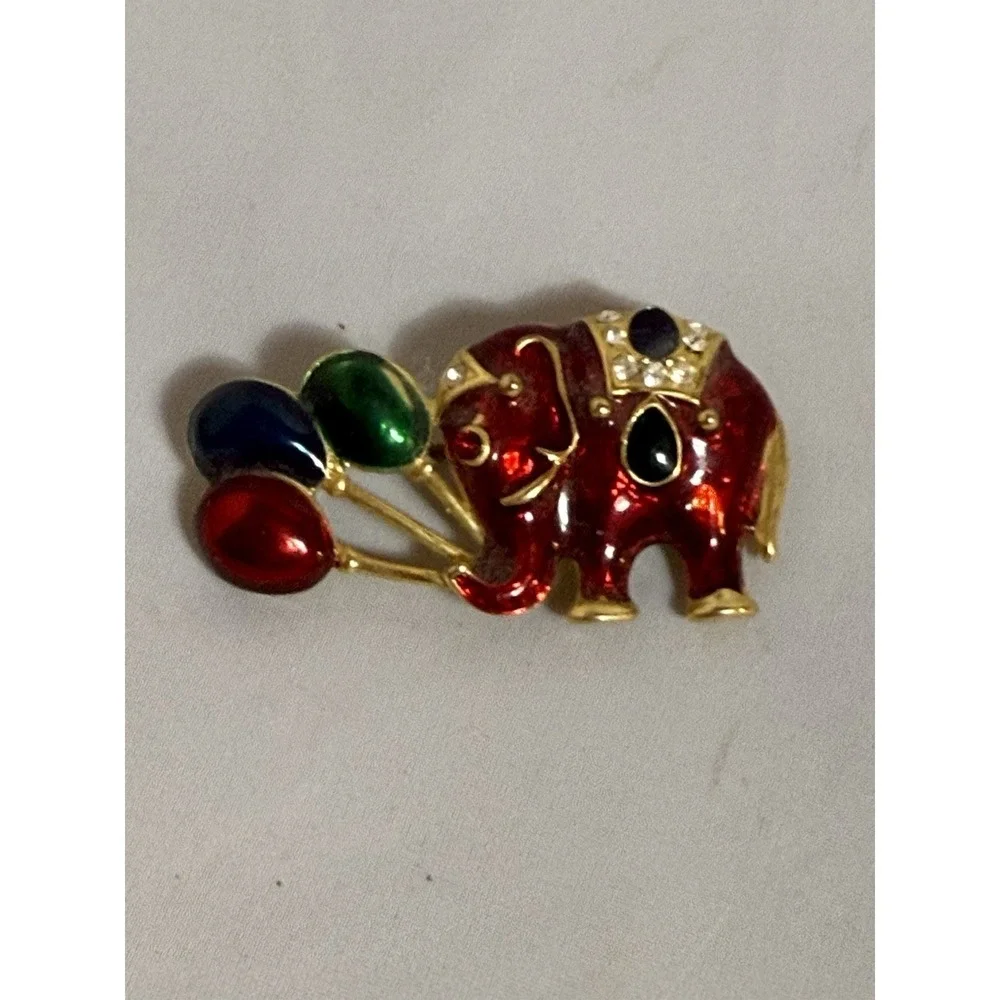 Vintage Elephant Brooch, Enameled With Gold Tone Trim And Rhinestones,